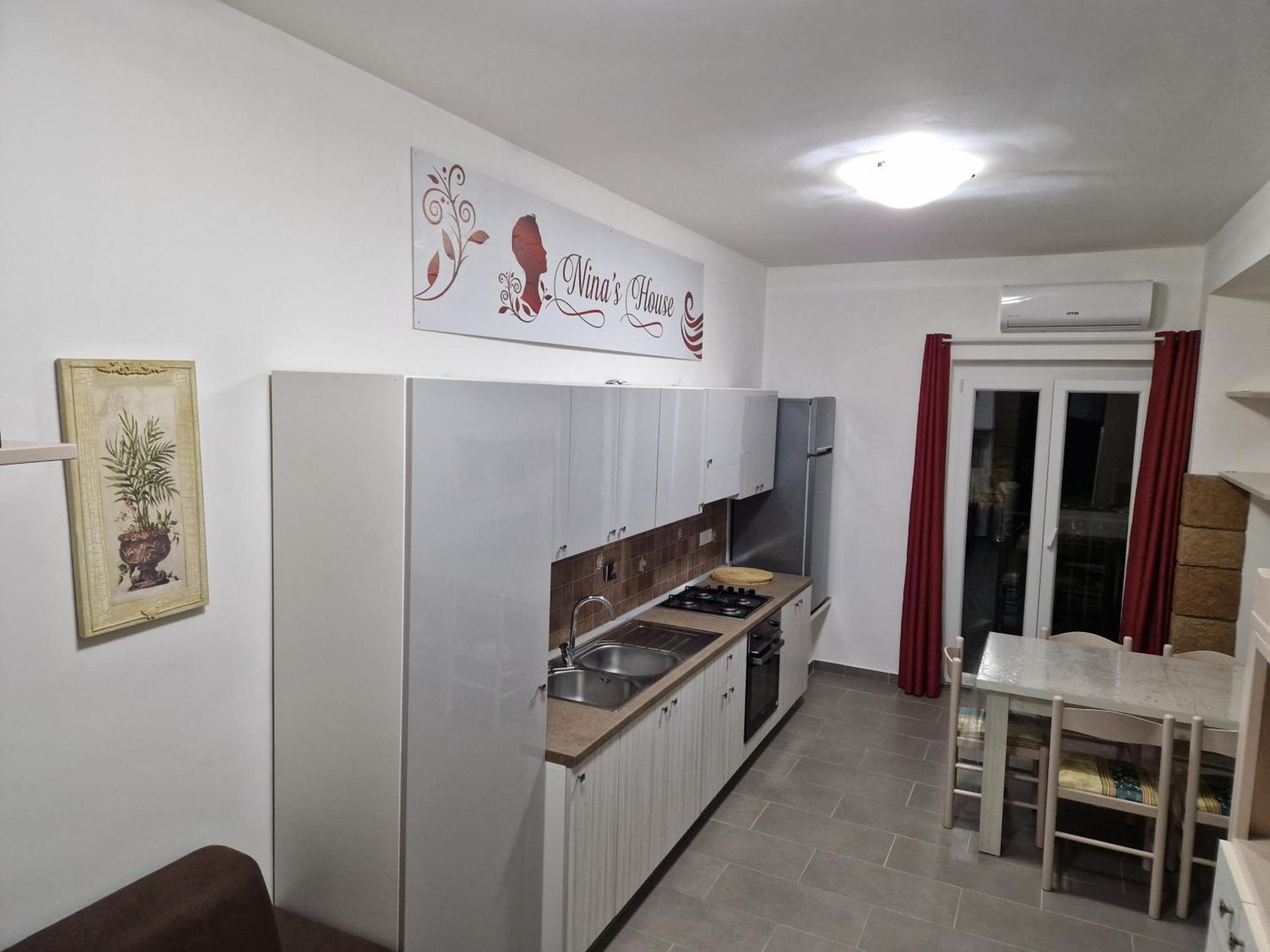 Nina'S House 2 A 300 Metri Dal Mare Apartman Santa Caterina Dello Ionio Marina Kültér fotó